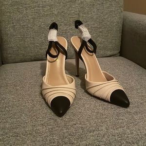 Brand New ShoeDazzle